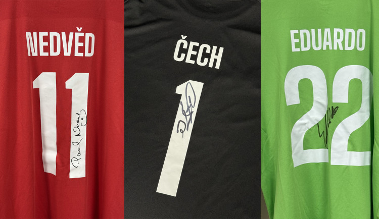 FK Jablonec draží dresy Nedvěda nebo Čecha. Výtěžek dá ústavu pro autismus