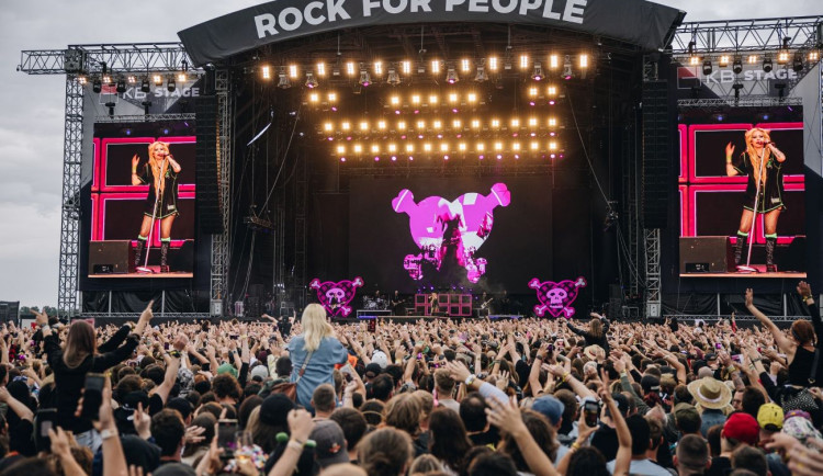 Rock for People ovládne Hradec: doprava posílena, kola zdarma a hlídky v terénu