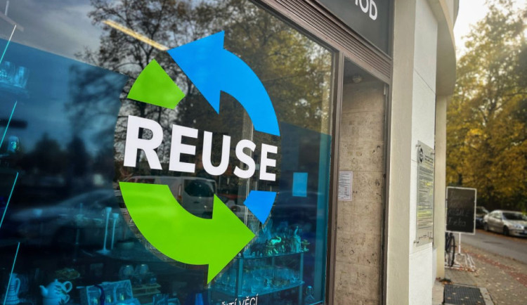 Hradec Králové rozšiřuje projekt re-use: Nová pobočka bude zaměřená na textil