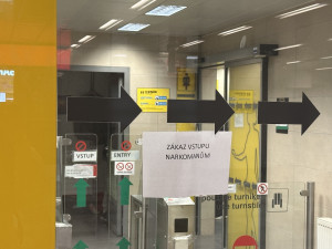 Není to fér. Nová kontaktní centra pro narkomany Praha 1 a 7 odmítají