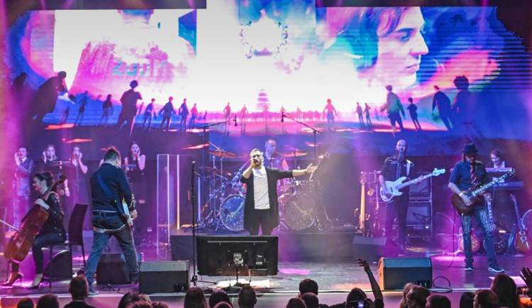 Výhodnější prodej vstupenek: Srovnání prodejců a tipy pro pořadatele