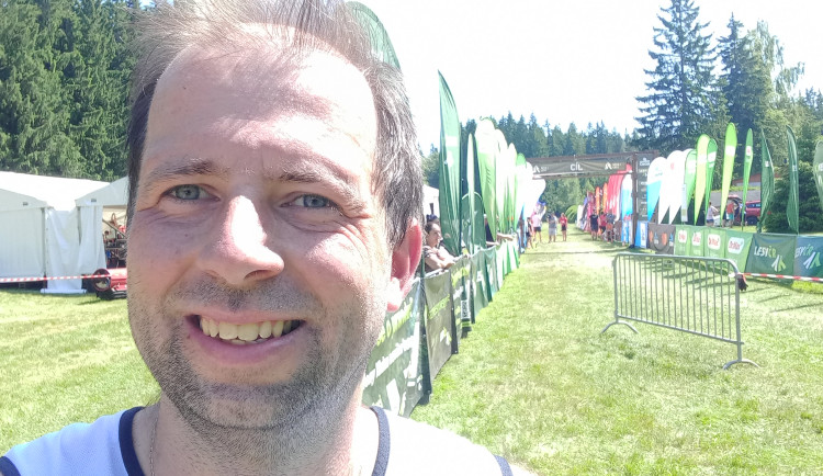 Trochu to bolelo. Jaký byl vysočinský závod seriálu Běhej lesy na vlastní kůži?