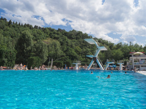 Bazén v Podolí funguje už 60 let. Plavala tu i princezna Diana