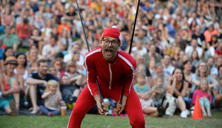 Na festivalu Sklizeň vás čekají taneční, divadelní a novocirkusová představení, nudit se nebudete! (foto František Kortmann)