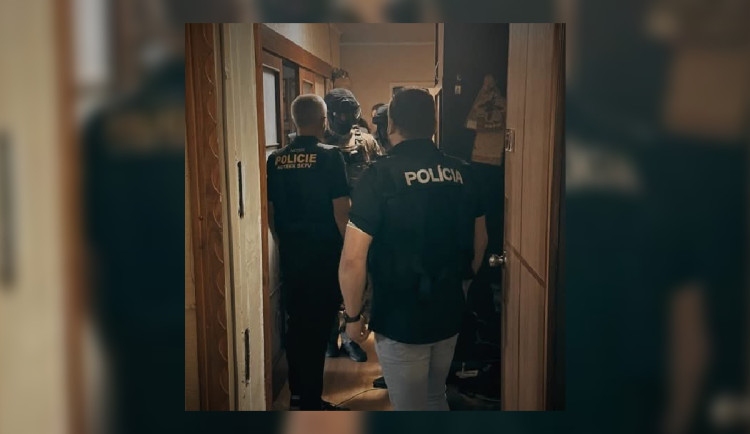 Mladíka zadrželi dnes ráno.