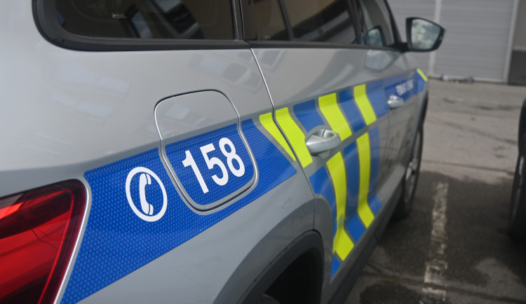 Kriminálka dopadla dealera drog v Jihlavě. Prodával je třeba i v parku