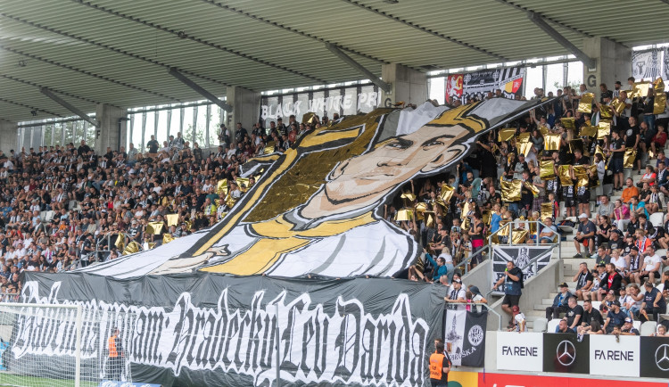 Votroci chtějí Pardubice vyprovodit s prázdnou, fanoušci už skupují vstupenky na derby