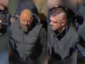 VIDEO: Sparťanští fanoušci se na zápase poprali mezi sebou, hledá je policie