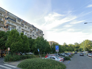 Na části Poděbradské v Praze 9 začne uzavírka. Doprava se zúží do jednoho pruhu