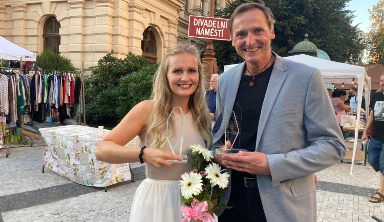 Liberecké Thálie získali pěvkyně Kaiserová, tanečník Kolář a herec Stránský