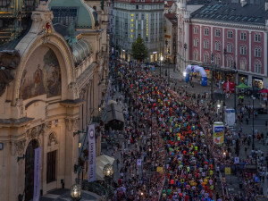 Běžecký závod Birell Grand Prix v sobotu uzavře část centra Prahy