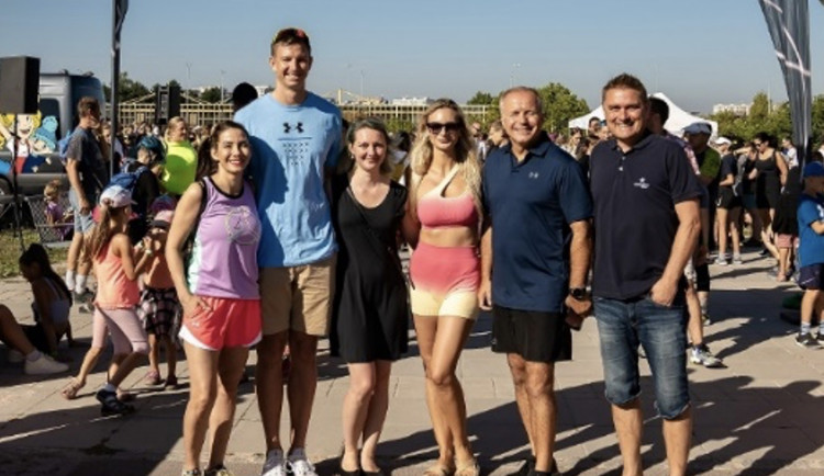 ČEZ Family Run Aquapalace 2025 nabízí zážitky pro celou rodinu