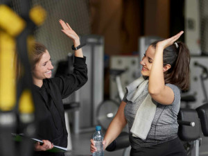 Chcete začít cvičit, ale nevíte, jak na to?