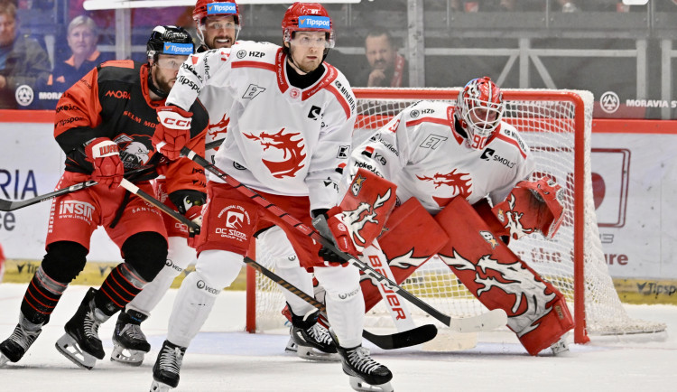Oceláři deklasovali Olomouc, gólem se uvedly i letní posily Kovařčík s Flynnem