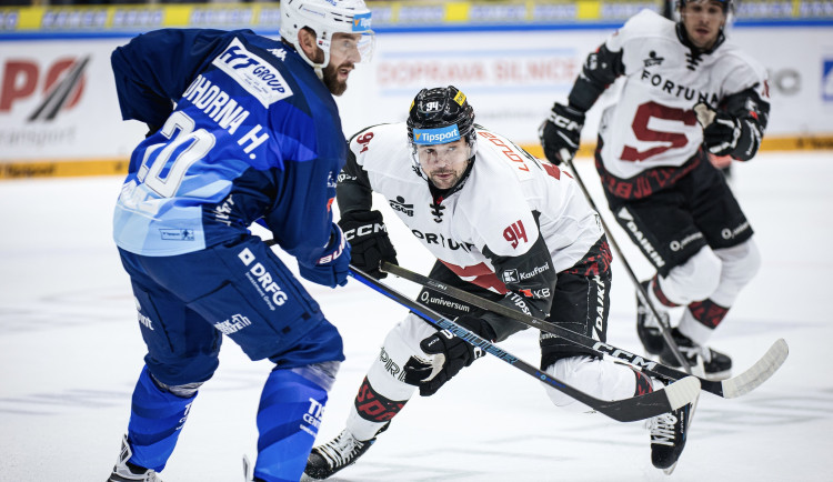 Sparta poprvé prohrála a neskórovala, v Brně podlehla Kometě 0:2