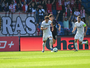 Slovan neudržel vedení nad mistrem, se Slavií remizoval 1:1