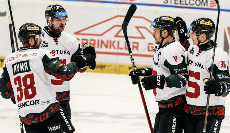 Nájezdové drama rozsekl Hyka