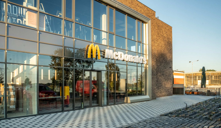 McDonald's v regionech roste! Novou restauraci najdou zákazníci v Říčanech