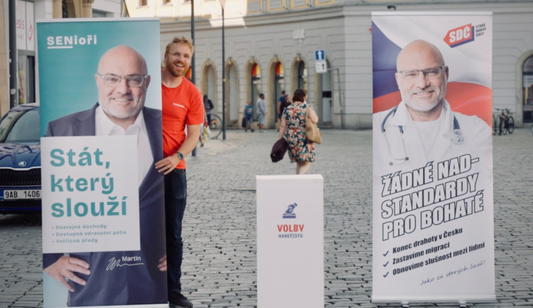 „Na vlastní oči jsme viděli, jak snadno lze zmanipulovat voliče.“