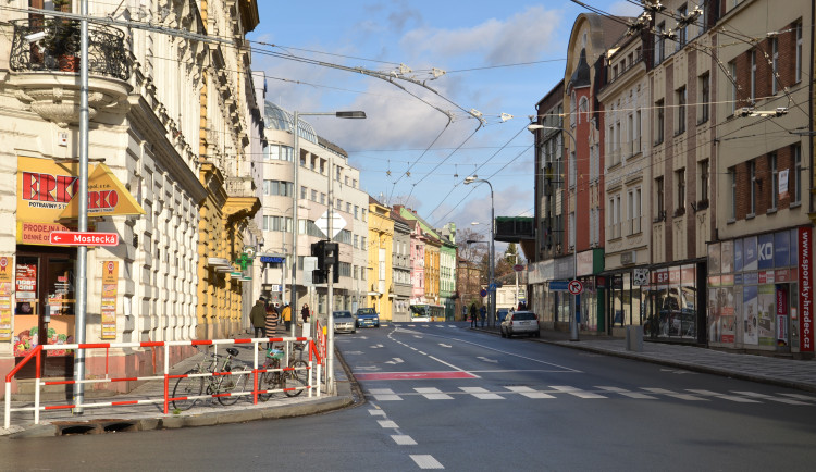 Bývalé hradecké Erko hledá nového nájemce. Původní obchod šel do pronájmu