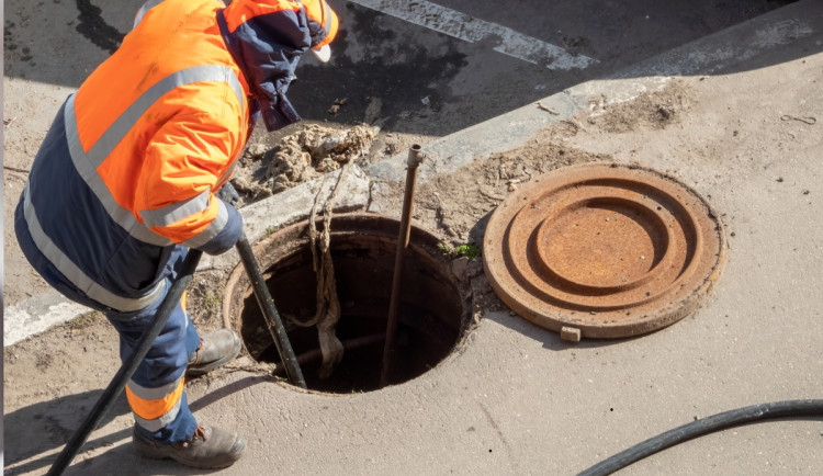 Dvůr Králové nad Labem začíná s výstavbou nové kanalizace