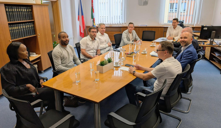 Napětí mezi městem a Dynamem sílí. Majitelka klubu mluví o křiku, radnice to odmítá