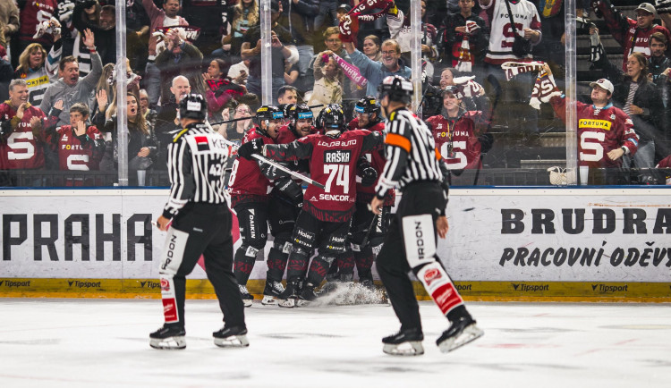 Sparta pod trenérem Nedvědem poprvé uspěla, porazila České Budějovice 4:2