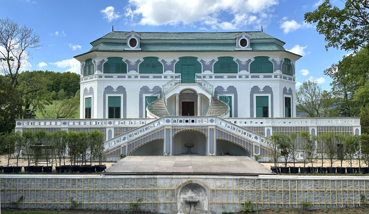 Ceny za architekturu rozdány, mezi oceněnými stavbami je i krumlovský zámek Bellarie