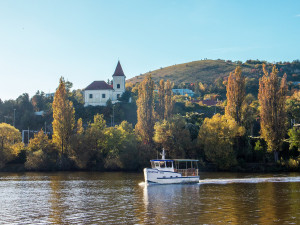 Pražské přívozy končí sezonu, Josefína vyjede naposledy. Nahradí ji Dvorecký most
