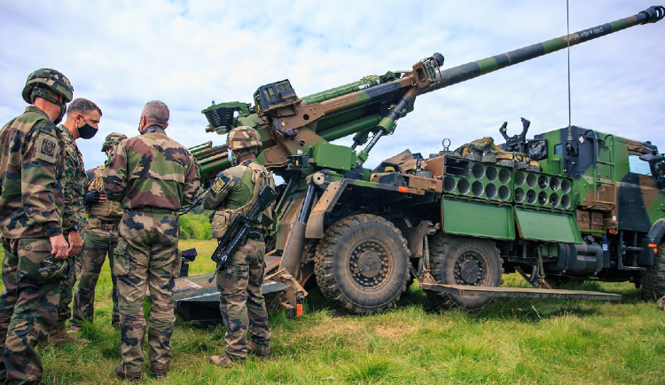 Ukrajina nasadila 120 houfnic Caesar, uvádí KNDS v prohlášení