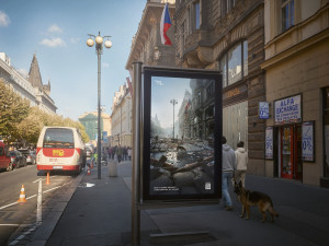 Praha zničená válkou. Paměť národa spustila v ulicích kampaň na podporu Ukrajiny