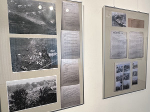 Fotky i výslechy svědků StB. Suchdol si připomíná výročí tragického pádu letadla výstavou