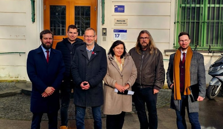 Vedení bohnické nemocnice se zástupci Prahy 8.