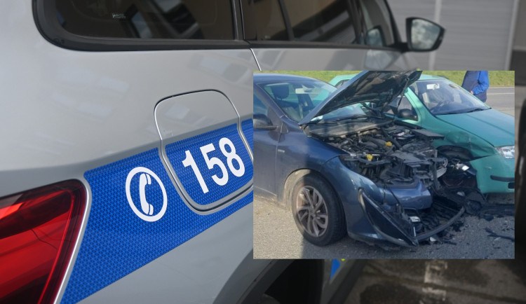 U Hosova bourala dvě auta. Řidička se pokusila uhnout, ale nárazu nezabránila