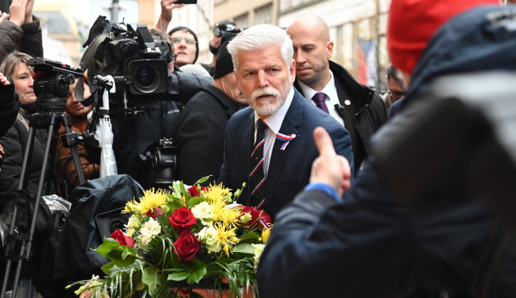 FOTO: Kteří politici navštívili 17. listopad?