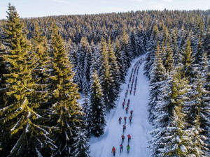 Rekordní zájem o Jizerskou 50. Místa mizí a výhodnější registrace končí 30. 11.