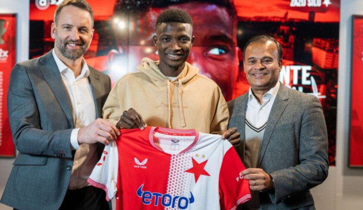 Do Slavie přechází talentovaný obránce Hamidou Kante