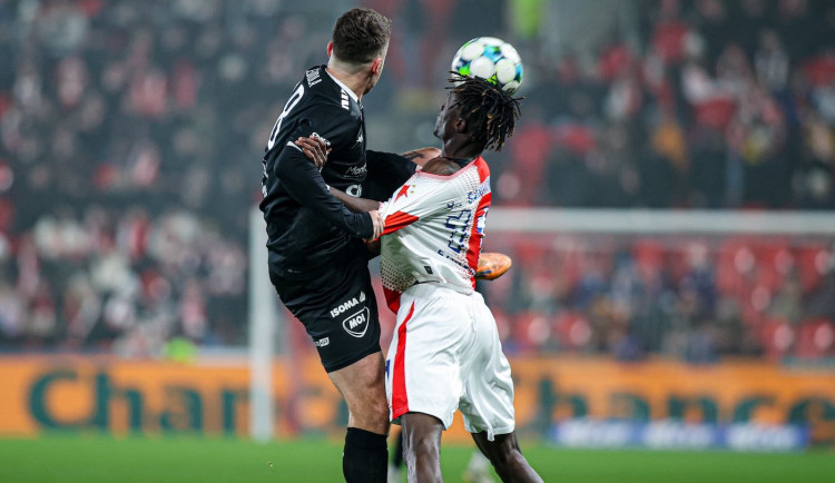 Přestřelka v Edenu pro domácí. Slavia porazila Jablonec 4:3