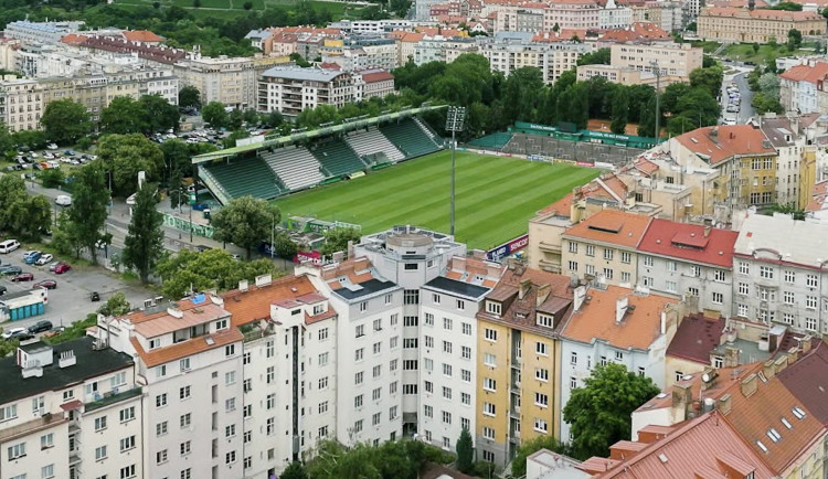 Má Praha majitelům Bohemians prodat stadion Ďolíček?