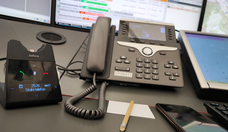 Tragédie v Kravařích. Muž zemřel po otravě oxidem uhelnatým, dvě děti se přiotrávily