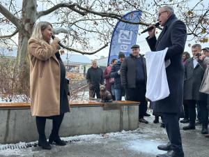 Legendární modřanský kocour Mikeš má svou sochu, složily se na ni stovky lidí