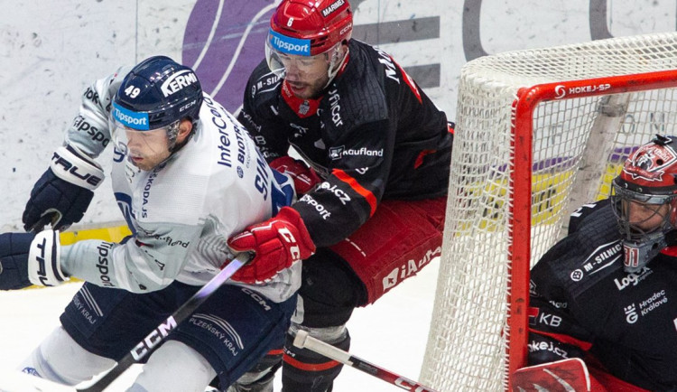 Hradec otočil zápas v Plzni a bere druhou výhru v řadě. Rozhodl Pour z nájezdu