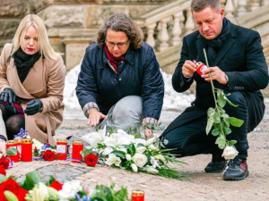 Vymazaná starostka, odstřihnutý zastupitel. Koalice na Praze 1 se hádá přes fotky