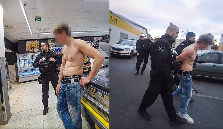 Do půl těla svlečený muž demoloval zařízení supermarketu jako smyslů zbavený