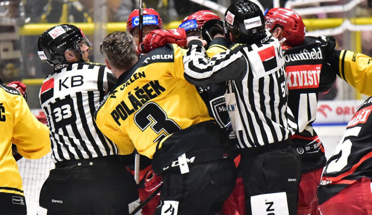 Litvínov dělí po šesté porážce v řadě už jen krůček od baráže o extraligu