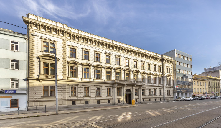 Kanceláře energetiků v centru Brna čeká proměna. Developer je přestaví na 250 bytů