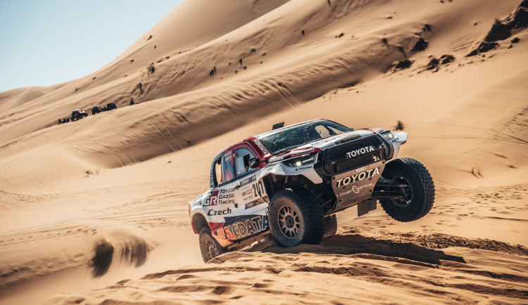 FOTO: Tomáš Ouředníček je téměř v Dakaru, dnes se posunul na třetí pozici