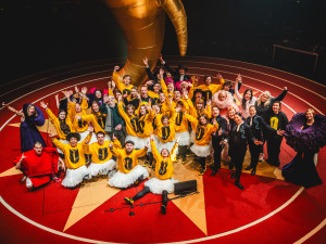 Nová Spirála představila inscenaci Tauše a Holého Human Zoo – Gospelová anarchie