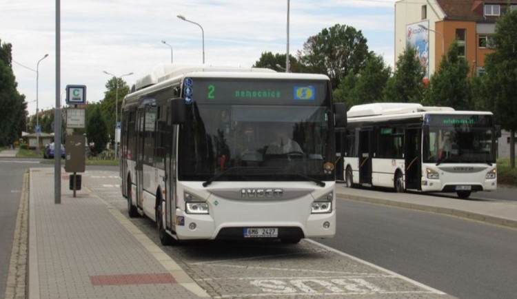 V Prostějově budou mít MHD zdarma také bojovníci proti komunismu