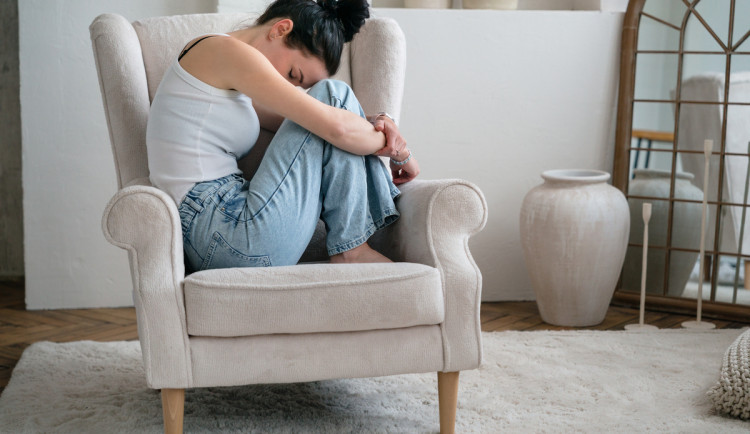 Když se svěříš a nikdo tě nebere vážně: jak anorexie zůstává skrytá